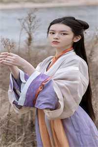 女帝别闹我只是个