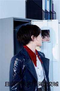 且以情深共白头